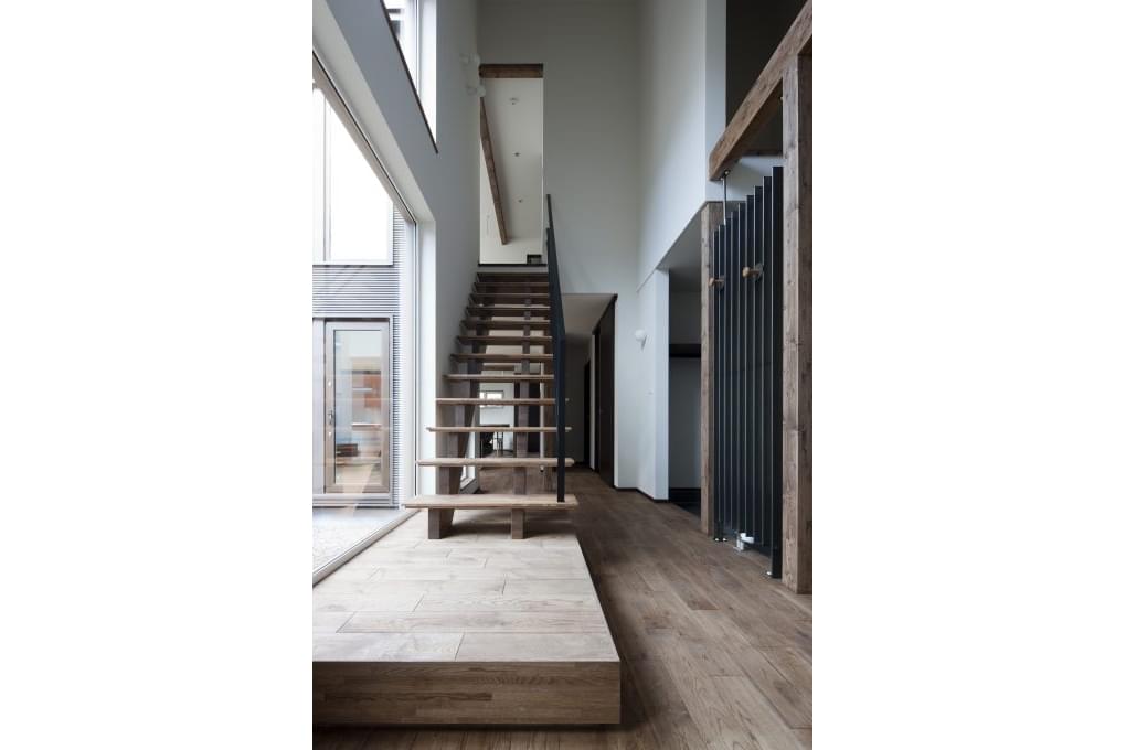 アートホーム1_階段